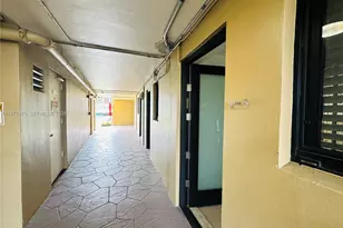 301 Golden Isles Dr (Avail May 1), Hallandale Beach, FL 33009 - Photo 17