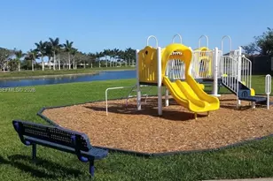 2928 SE 2nd St, Homestead, FL 33033 - Photo 3