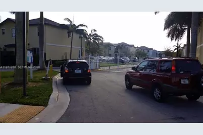 2928 SE 2nd St #8, Homestead, FL 33033 - Photo 11