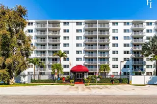 1251 NE 108th St, Miami, FL 33161 - Photo 15