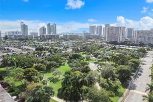 2308 NE 7th St, Hallandale Beach, FL 33009 - Photo 19