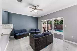 239 SE 31st Terrace, Homestead, FL 33033 - Photo 5