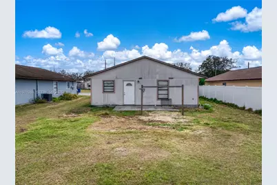 3518 Ellington, Sebring, FL 33870 - Photo 5