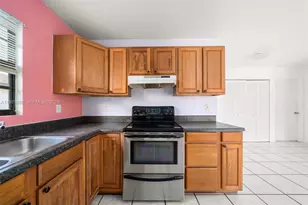 3518 Ellington, Sebring, FL 33870 - Photo 7