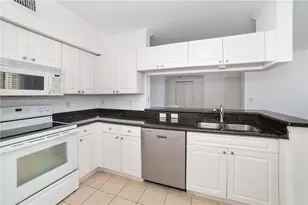 17150 N Bay Rd, Sunny Isles Beach, FL 33160 - Photo 7