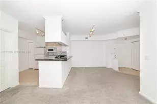 17150 N Bay Rd, Sunny Isles Beach, FL 33160 - Photo 9