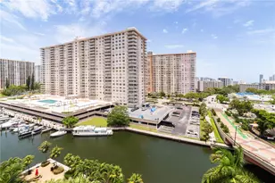 17150 N Bay Rd, Sunny Isles Beach, FL 33160 - Photo 19