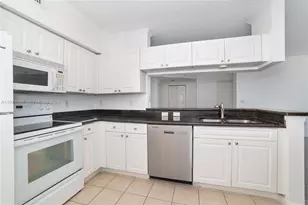 17150 N Bay Rd, Sunny Isles Beach, FL 33160 - Photo 5