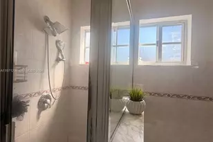 10863 NW 53 Ln, Doral, FL 33178 - Photo 21