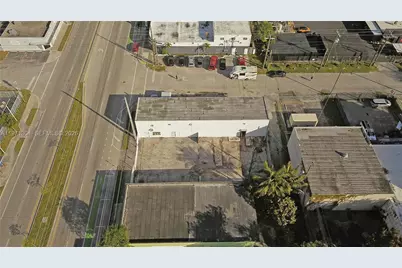 9795 NW 7th Ave, Miami, FL 33150 - Photo 19