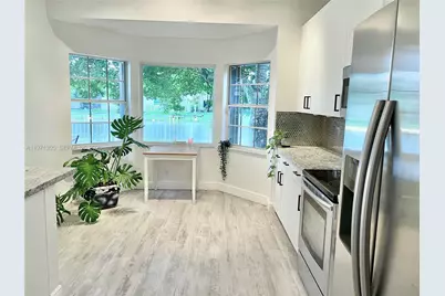 1540 Seabay Rd, Weston, FL 33326 - Photo 13