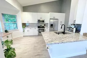 1540 Seabay Rd, Weston, FL 33326 - Photo 9