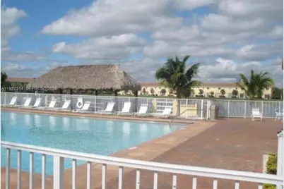 2551 SE 16th Ter, Homestead, FL 33035 - Photo 3