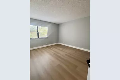 210 Lakeview Dr #306, Weston, FL 33326 - Photo 15