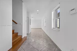2870 SW 21st St, Miami, FL 33145 - Photo 7