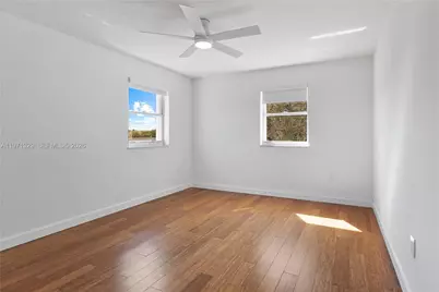 2870 SW 21st St, Miami, FL 33145 - Photo 21