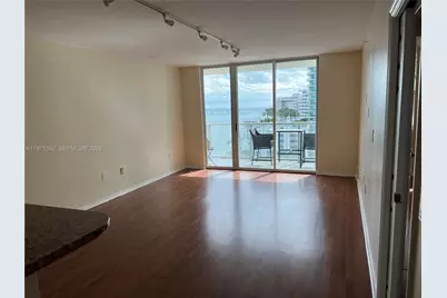 1155 Brickell Bay Dr #1107, Miami, FL 33131 - Photo 3