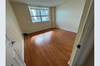 1155 Brickell Bay Dr #1107, Miami, FL 33131 - Photo 13