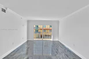 8900 Collins Ave, Surfside, FL 33154 - Photo 29