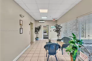 8900 Collins Ave, Surfside, FL 33154 - Photo 9