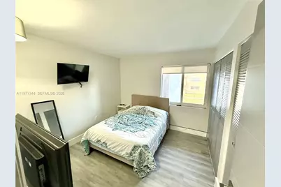 399 NW 72nd Ave #210, Miami, FL 33126 - Photo 7