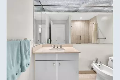 10101 Collins Ave #18C + CABANA, Bal Harbour, FL 33154 - Photo 27