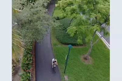 3101 N Country Club Dr #107, Aventura, FL 33180 - Photo 25