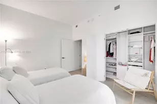 6799 Collins Ave, Miami Beach, FL 33141 - Photo 17