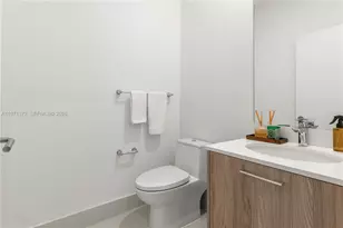 501 NE 31st St, Miami, FL 33137 - Photo 9