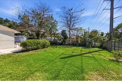 6140 SW 62nd St, South Miami, FL 33143 - Photo 19