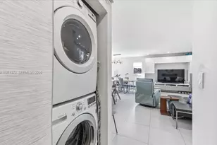 6140 SW 62nd St, South Miami, FL 33143 - Photo 15