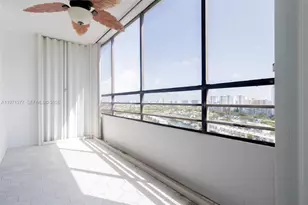 600 Three Islands Boulevard, Hallandale Beach, FL 33009 - Photo 45