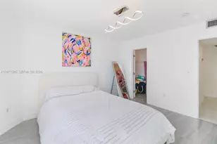 1950 S Ocean Dr, Hallandale Beach, FL 33009 - Photo 21