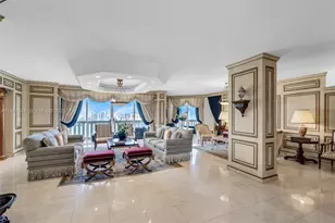 3000 Island Blvd, Aventura, FL 33160 - Photo 9