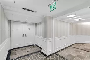 3000 Island Blvd, Aventura, FL 33160 - Photo 5