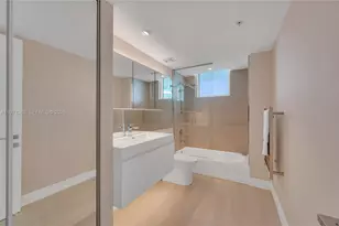 6700 Indian Creek Dr, Miami Beach, FL 33141 - Photo 17