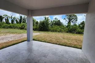 47 E Brig Creek, Port Charlotte, FL 33946 - Photo 5