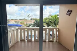 7430 Miami Lakes Dr, Miami Lakes, FL 33014 - Photo 5