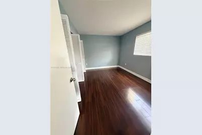 7430 Miami Lakes Dr #E210, Miami Lakes, FL 33014 - Photo 11