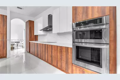 7803 SW 194th Ter, Cutler Bay, FL 33157 - Photo 5