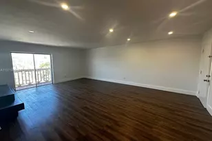 770 NE 128th St, North Miami, FL 33161 - Photo 5