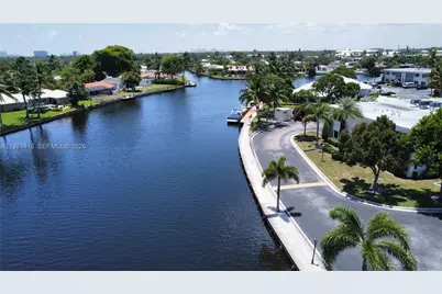 160 Cypress Club Dr #608, Pompano Beach, FL 33060 - Photo 23