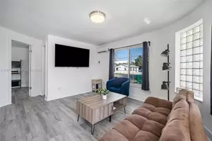 1297 NE 110th Terrace, Miami, FL 33161 - Photo 11