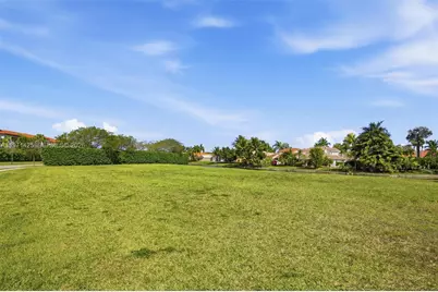 1282 SW 113th Way, Pembroke Pines, FL 33025 - Photo 91