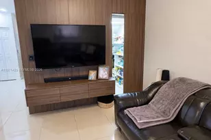 10255 NW 89th Terrace, Doral, FL 33178 - Photo 9