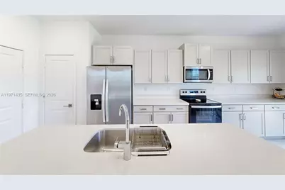 1754 SE 8th Ter, Homestead, FL 33034 - Photo 9