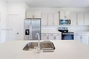 1754 SE 8th Terrace, Homestead, FL 33034 - Photo 9