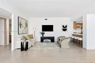 10281 W Bay Harbor Dr, Bay Harbor Islands, FL 33154 - Photo 7