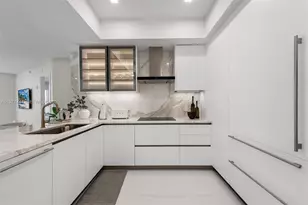 16001 Collins Ave, Sunny Isles Beach, FL 33160 - Photo 11