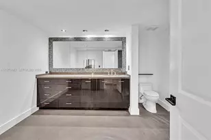 19355 Turnberry Way, Aventura, FL 33180 - Photo 11